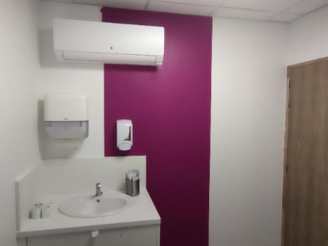 Travaux de plâtrerie et peinture dans les laboratoires médicale cerballiance 