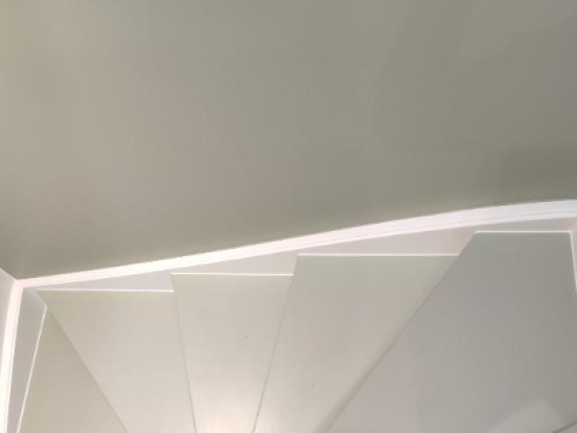 Cette escalier a connu une véritable transformation voir chrysalide !