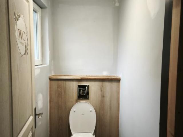 Black is the new chic. ????????